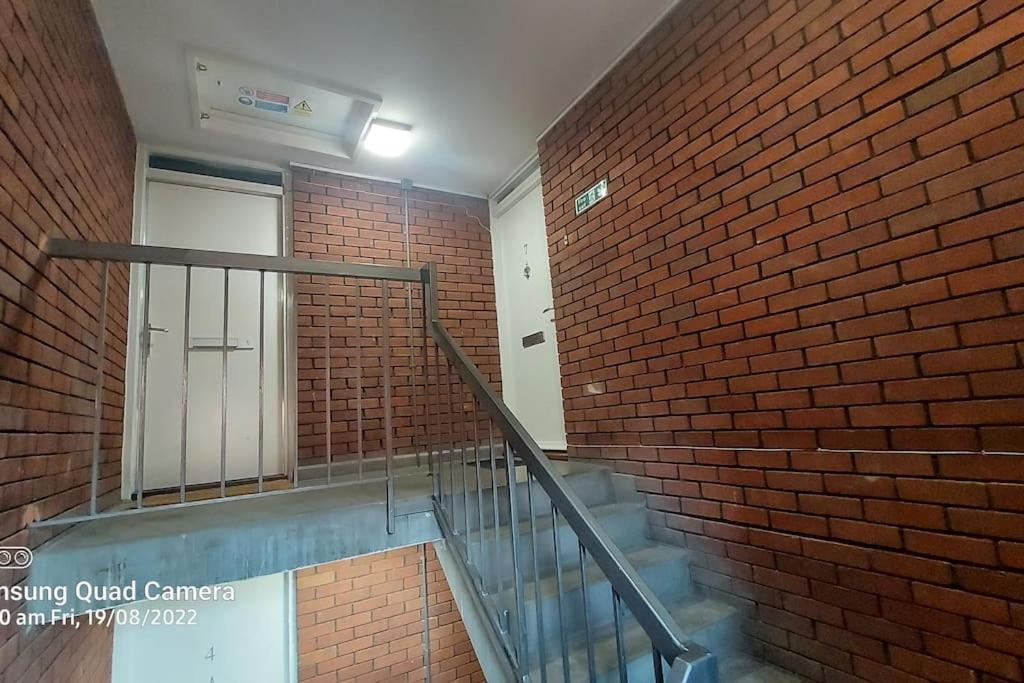 Central Apartment, Kings Cross 6 Mins Walk Лондон Екстериор снимка